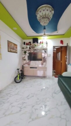 1 BHK + Pooja Room,Servant Room,Study Room,Extra Room,Basement,Store Room Apartment For Sale in Lokhandwala Riviera Tower