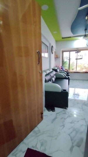 Team Area in 1 BHK Apartment at Lokhandwala Riviera Tower, Kandivali East – for Sale