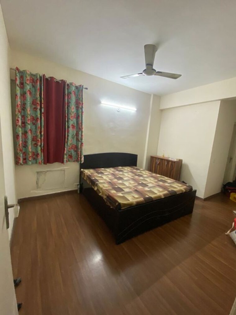 Bedroom, vatika-seven-lamps 2 Bedroom 1300 Sq.Ft. Apartment In Sector 82 Gurgaon 10244636