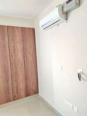 Room in 3 BHK Apartment at Mahima Nirvana, Ajmer Road – for Rent