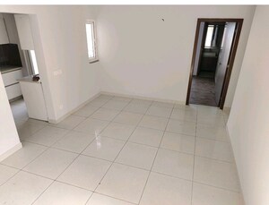 Bathroom in 3 BHK Apartment at Central Park Flower Valley Aqua Front Towers, Sohna Sector 33 – for Sale