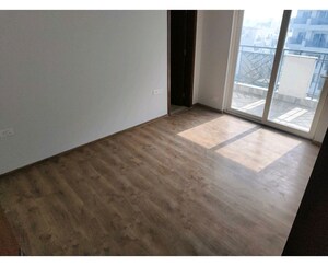 3 BHK Apartment For Sale in Central Park Flower Valley Aqua Front Towers, Sohna Sector 33