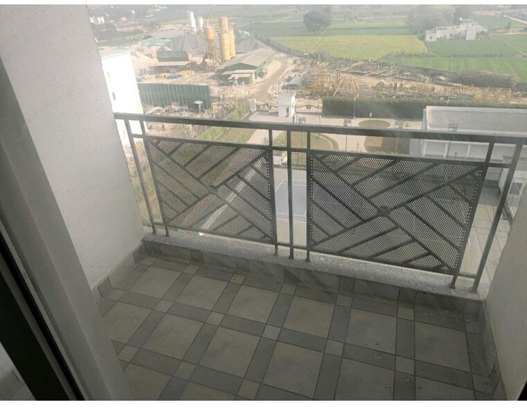 Balcony, central-park-flower-valley-aqua-front-towers 3 Bedroom 2134 Sq.Ft. Apartment In Sohna Sector 33 Gurgaon 10244653