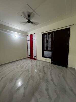 1 BHK Builder Floor For Rent in Chattarpur