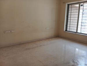 Room in 1 BHK Apartment at Kalpataru Hills Phase II, Manpada – for Sale