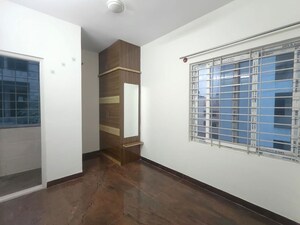Room in 1 BHK Builder Floor at Hsr Layout – for Rent