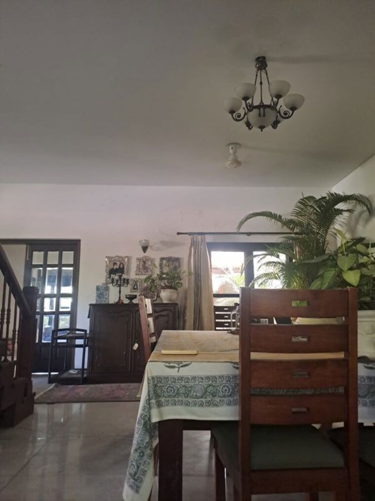 Living Room, vasant kunj 5 Bedroom 3000 Sq.Ft. Villa In Vasant Kunj Delhi 10244727