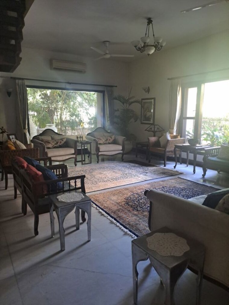 Gym, vasant kunj 5 Bedroom 3000 Sq.Ft. Villa In Vasant Kunj Delhi 10244727