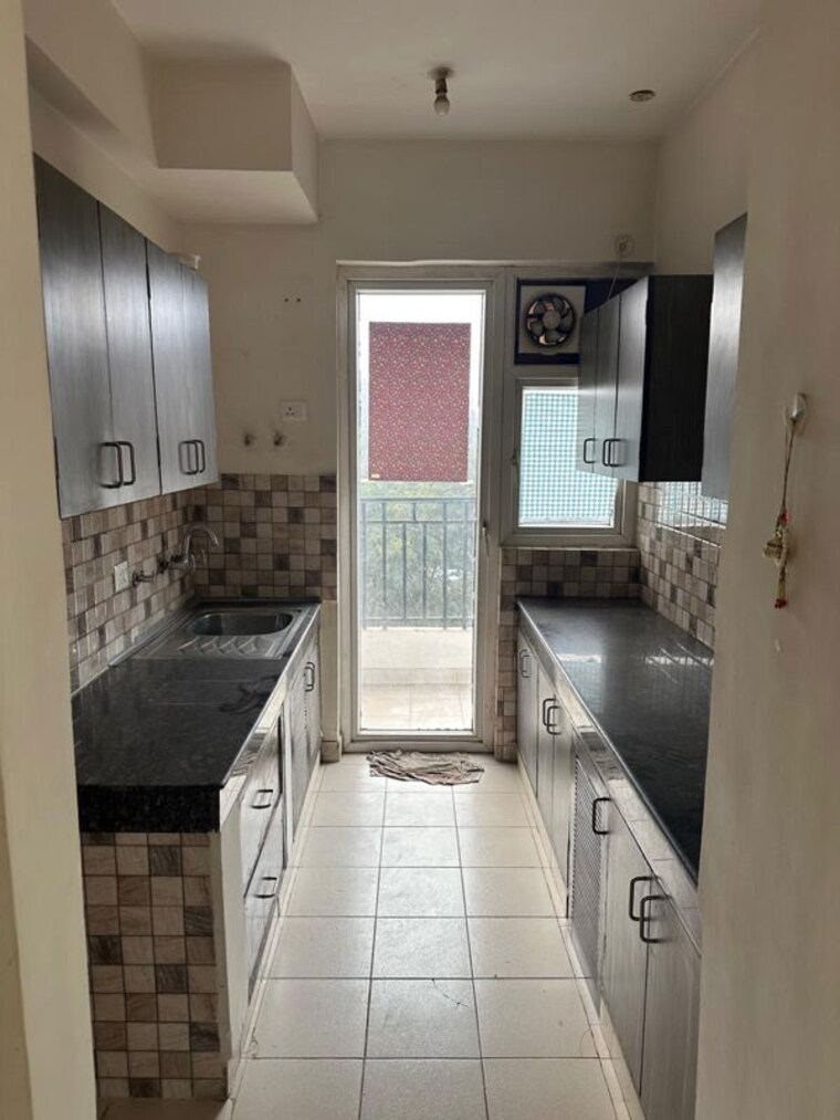 Kitchen, sare-crescent-parc-green-parc-ii 3 Bedroom 1184 Sq.Ft. Apartment In Sector 92 Gurgaon 10244791