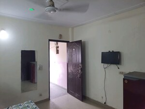 Room in 1 RK Builder Floor at Dlf City Phase 3 – for Rent