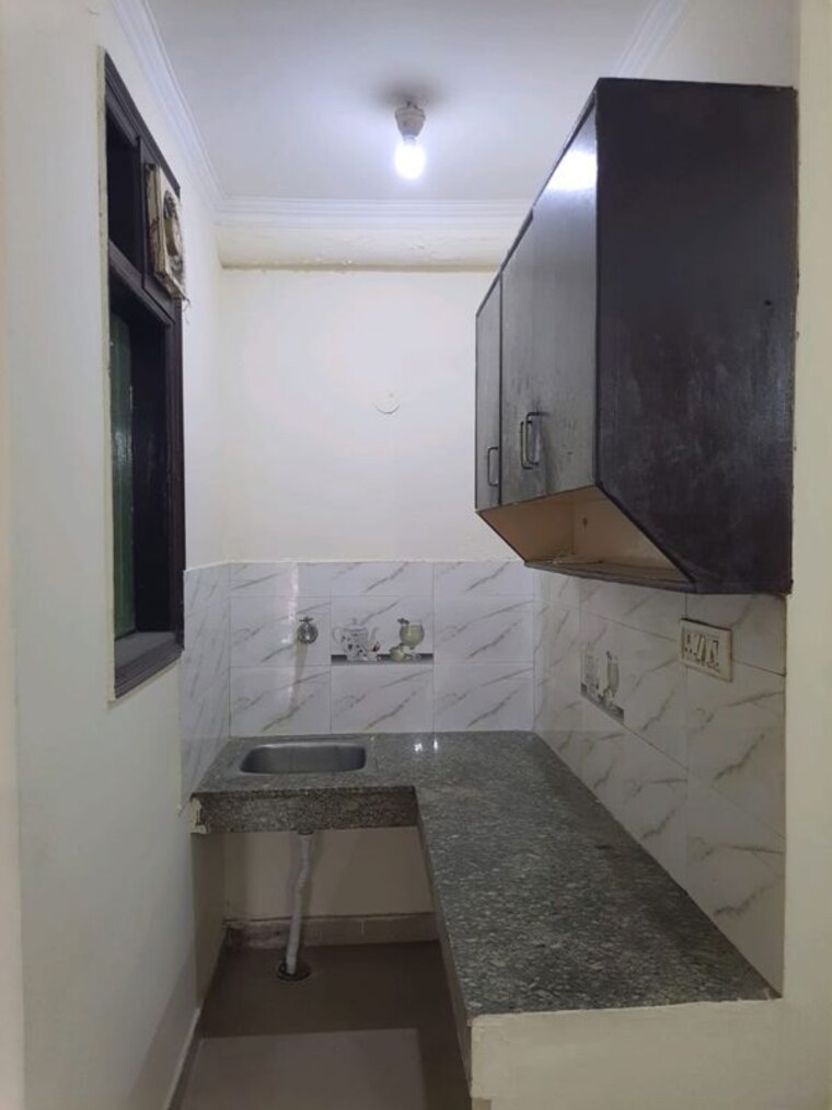 Bathroom, dlf city phase 3 1 RK 310 Sq.Ft. Builder Floor In Dlf City Phase 3 Gurgaon 10244819