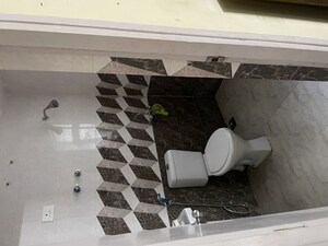 Team Area in 3 BHK Apartment at DLF Regal Gardens, Sector 90 – for Sale