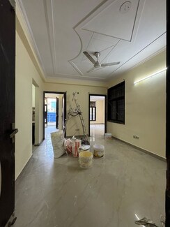 2 BHK + Servant Room Builder Floor For Rent in Chattarpur