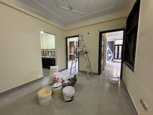 Parking in 2 BHK Builder Floor at Chattarpur – for Rent