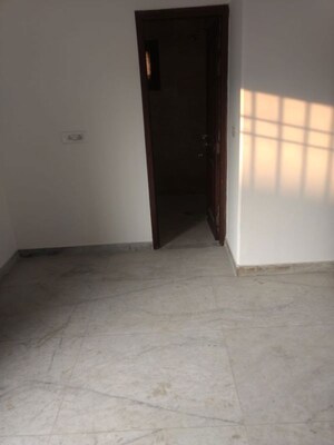 Room in  Builder Floor at Builder Floor, Sector 28 – for Rent
