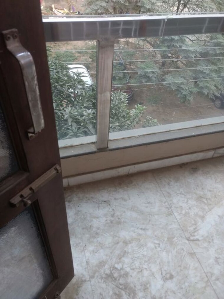 Balcony, builder-floor  1450 Sq.Ft. Builder Floor In Sector 28 Gurgaon 10244868