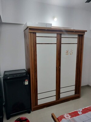 Room in 2 BHK Apartment at Sukhwani Skylines, Wakad – for Rent