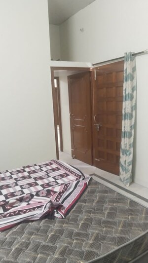 Bedroom in 3 BHK Builder Floor at Gomti Nagar – for Rent