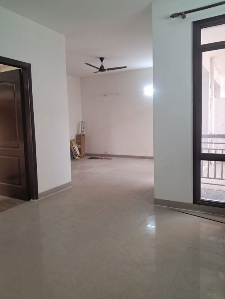 Room, emaar-palm-gardens 3 Bedroom 1900 Sq.Ft. Apartment In Sector 83 Gurgaon 10244880