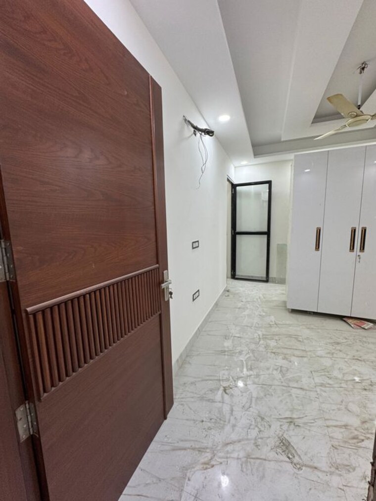 Bathroom, chattarpur 2 Bedroom 1000 Sq.Ft. Apartment In Chattarpur Delhi 10244881