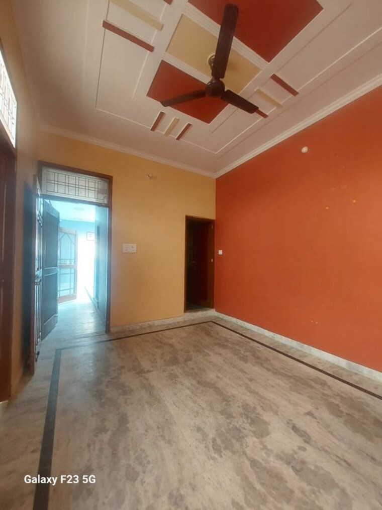 Room, gomti nagar 1.5 Bedroom 700 Sq.Ft. Builder Floor In Gomti Nagar Lucknow 10244903