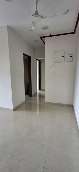 Room in 2 BHK Apartment at Modirealty Vatvriksh, Goregaon West – for Rent