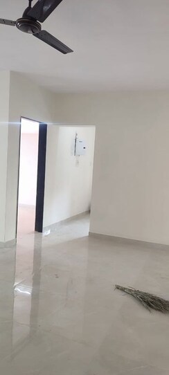 2 BHK Apartment For Rent in Neelyog Virat