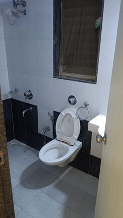 2 BHK Apartment For Rent in Kanakia Spaces Zen World
