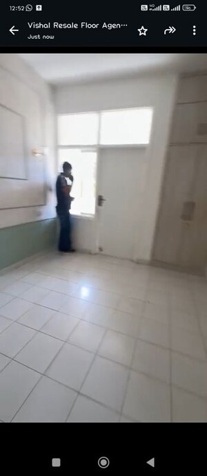 Room in 3 BHK Builder Floor at Sector 57 – for Rent