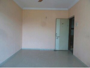 Room in 1 BHK Apartment at Ashok Nagar Complex Ashok Nagar, Ashok Nagar – for Sale
