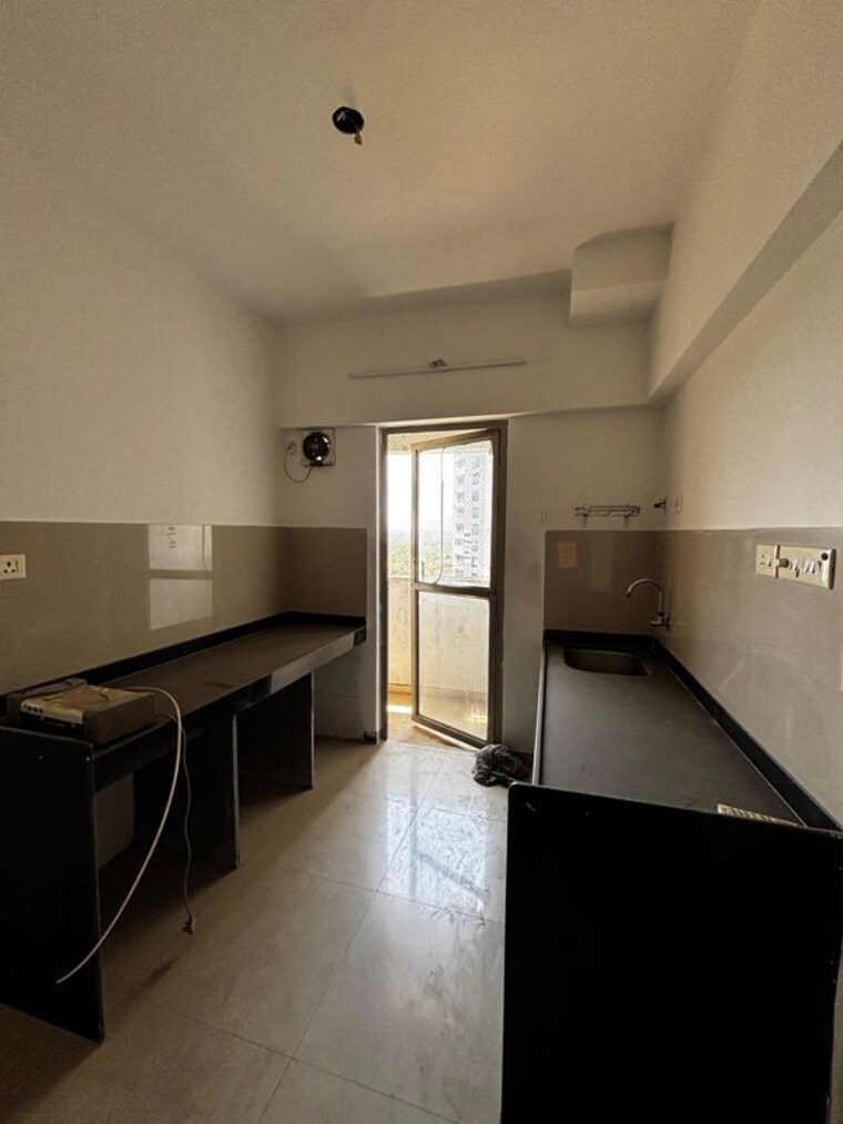 Kitchen, lodha-palava-river-view 2.5 Bedroom 1095 Sq.Ft. Apartment In Dombivli East Thane 10244937