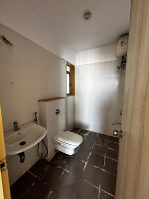 Master Bedroom in 2.5 BHK Apartment at Lodha Palava River View, Dombivli East – for Rent