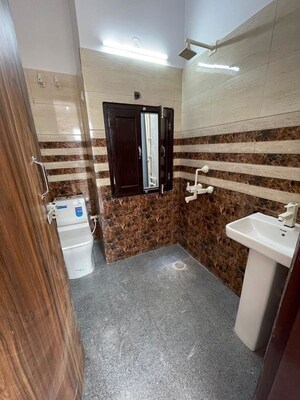 Living Room in 2 BHK Independent House at Sector 46 – for Rent