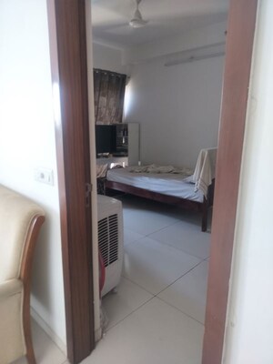 Bathroom in 3 BHK Apartment at Amanora Adreno Towers, Hadapsar – for Rent