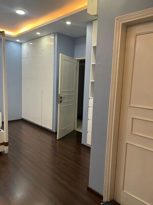 Building Lobby in 3 BHK Villa at Vipul Tatvam Villas, Sector 48 – for Rent