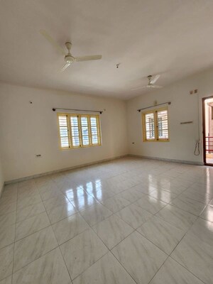 Room in 2 BHK Apartment at Amurthavarshini Nilaya, Btm Layout – for Rent