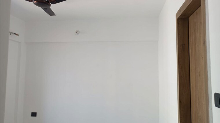 Room, unique-youtopia 2 Bedroom 750 Sq.Ft. Apartment In Kharadi Pune 10244967