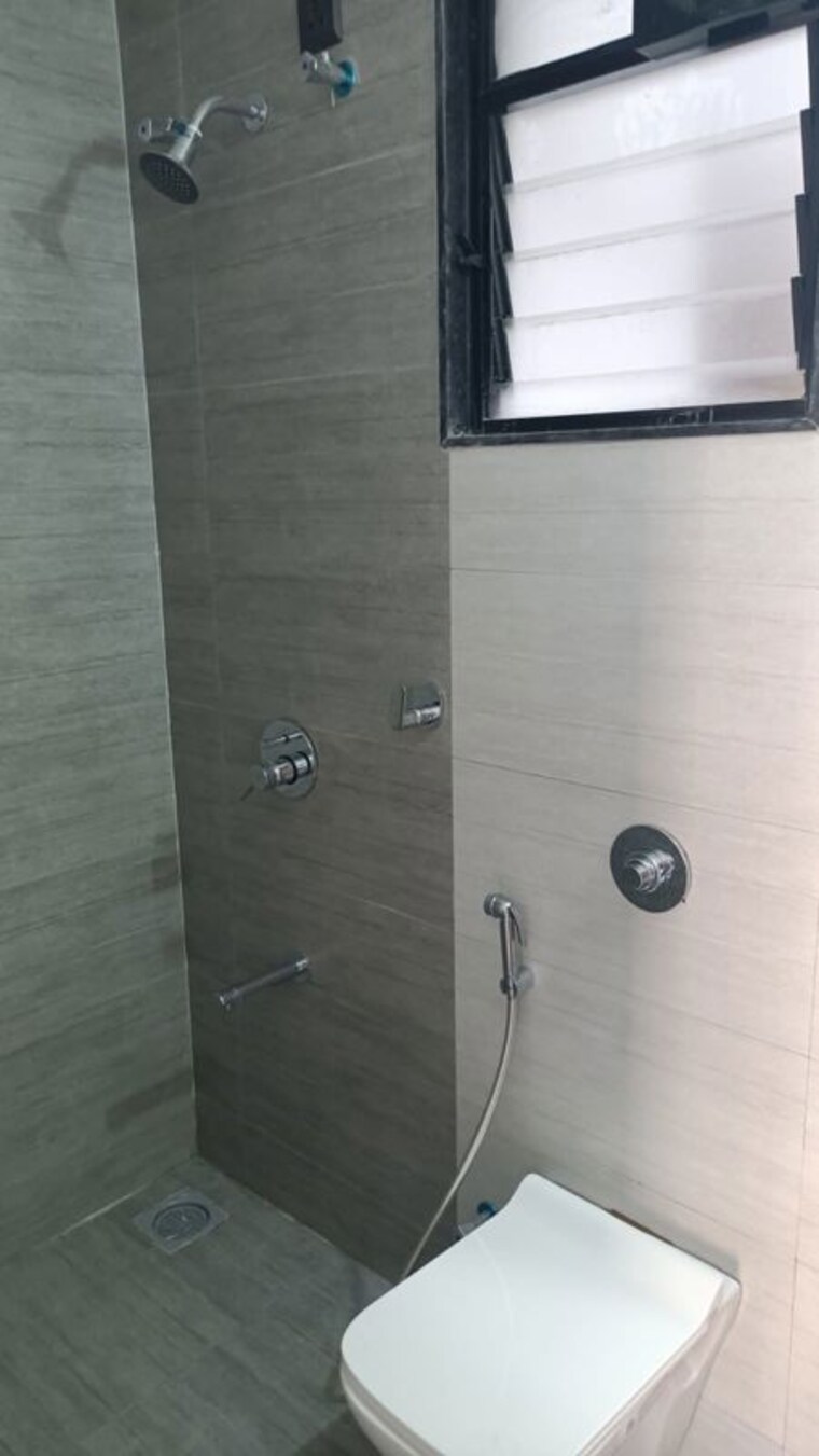 Bathroom, unique-youtopia 2 Bedroom 750 Sq.Ft. Apartment In Kharadi Pune 10244967