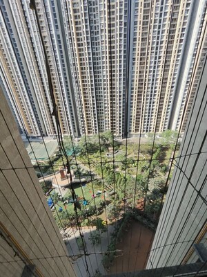 2 BHK Apartment For Rent in Raymond Ten X Habitat, Pokhran Road No Two