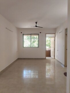 2 BHK + Pooja Room,Servant Room,Basement Builder Floor For Rent in HSR layout