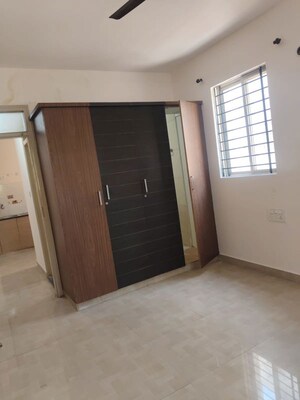 Room in 2 BHK Builder Floor at Hsr Layout – for Rent