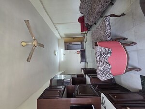 Furnished Amenities in 2 BHK Apartment at Suchidham Complex, Goregaon East – for Rent