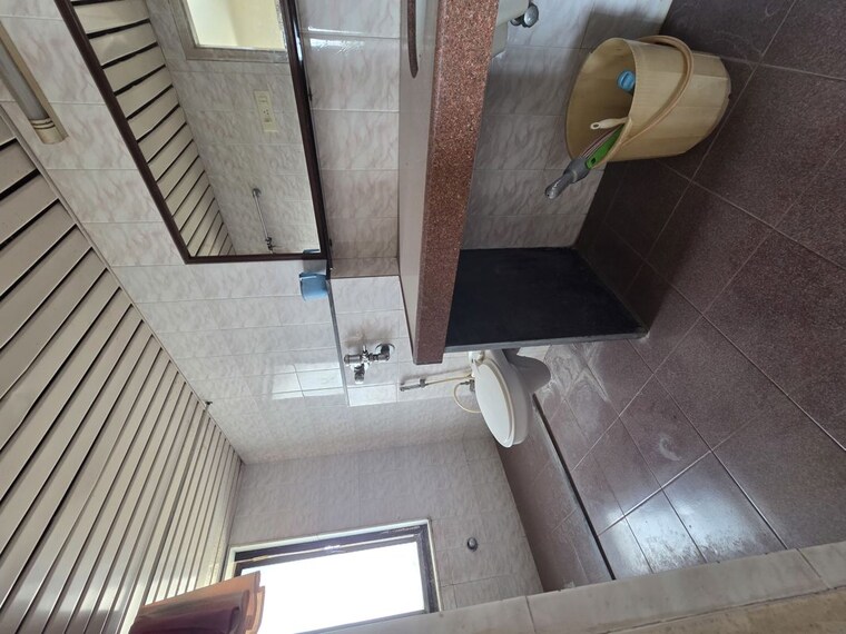 Bathroom, suchidham-complex 2 Bedroom 800 Sq.Ft. Apartment In Goregaon East Mumbai 10245013