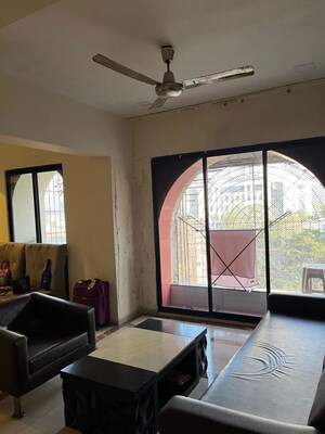 Master Bedroom in 2 BHK Apartment at Shree Mahavir Darshan, Lower Parel – for Rent