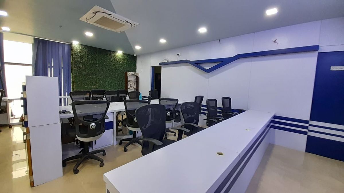 Office Space For Rent in Telibandha