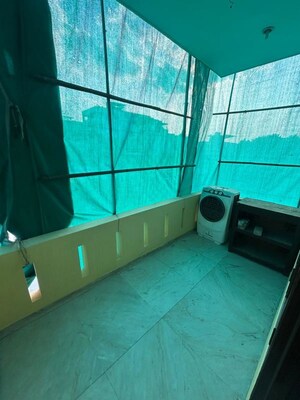 Balcony in 1 RK Independent House at Sector 21d – for Rent