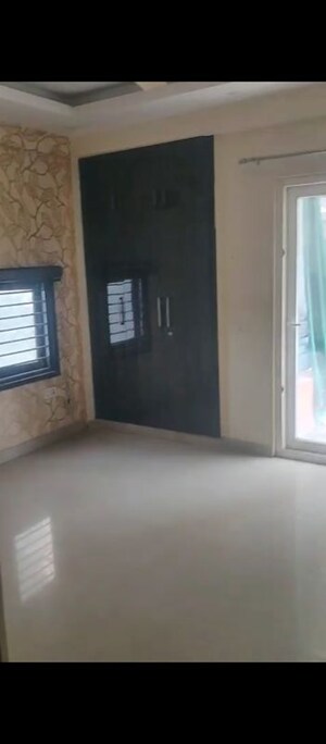 Room in 2 BHK Apartment at RPS Savana, Sector 88 – for Rent