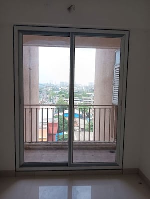 Room in 2 BHK Apartment at Ashapura Asha Icon, Dombivli East – for Rent