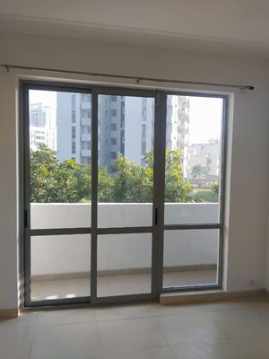 Room in 3 BHK Apartment at Vatika Gurgaon 21, Sector 83 – for Sale