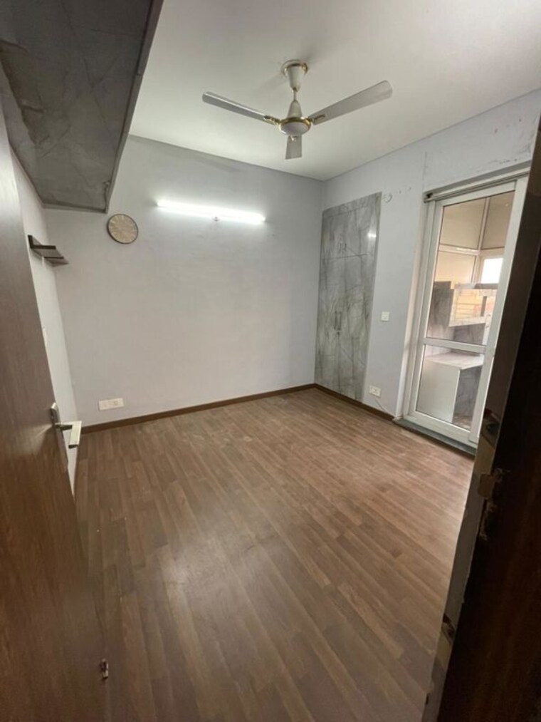 Room, bptp-parkland-pride 3 Bedroom 1710 Sq.Ft. Builder Floor In Sector 77 Faridabad 10245079